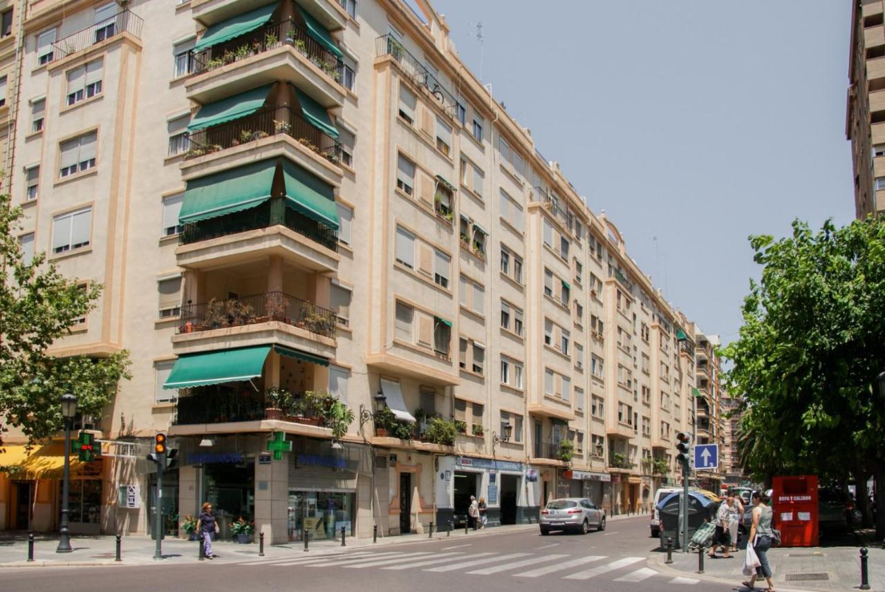 Apartamentos Fv Flats Valencia - Mestalla 9 Exterior photo